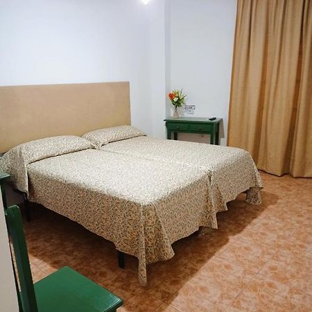 Hostal Buena Vista เวเฮร์ เด ลา ฟรอนเตรา ภายนอก รูปภาพ